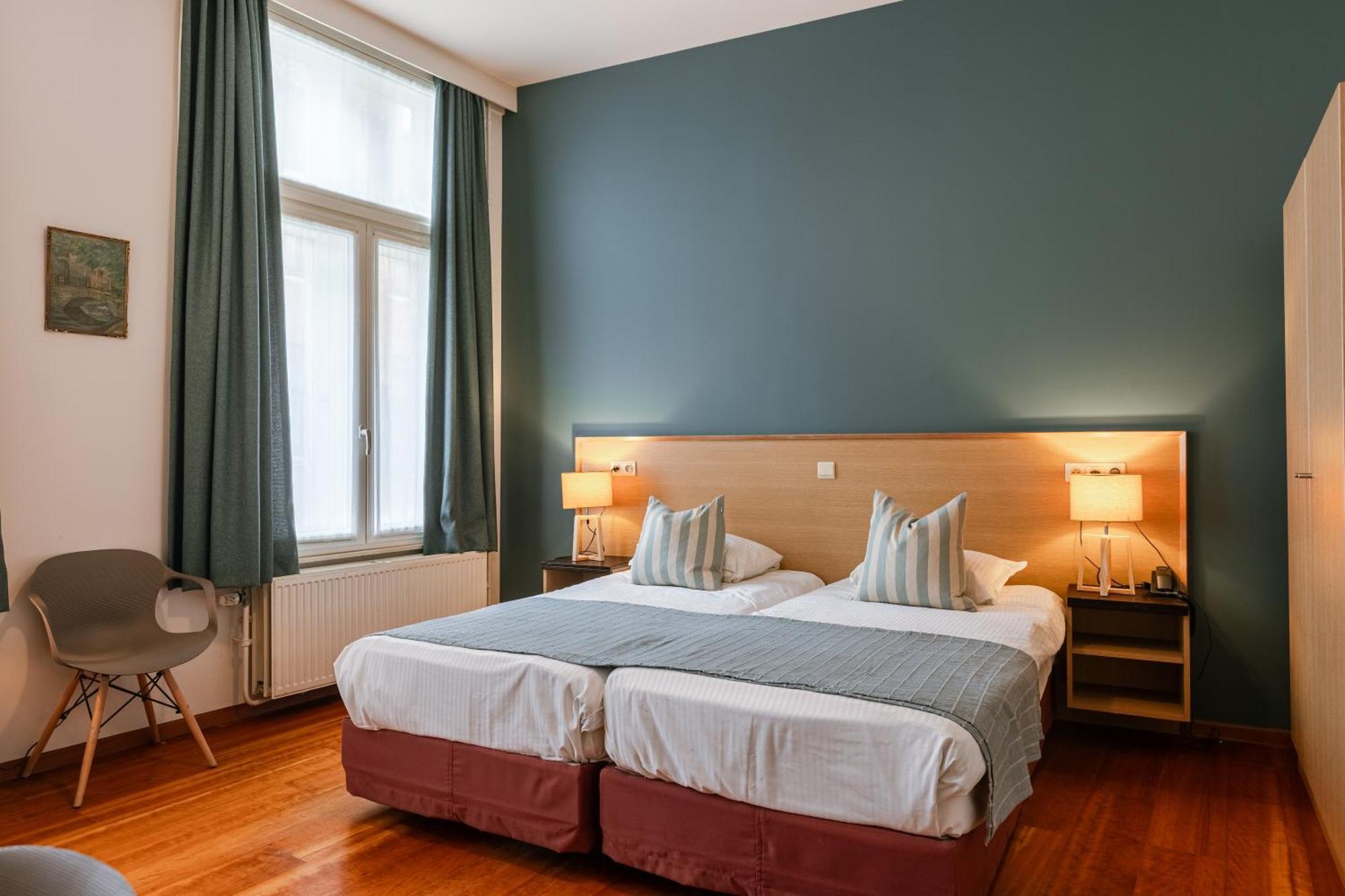 Boutique Hotel Malleberg Брюгге Экстерьер фото