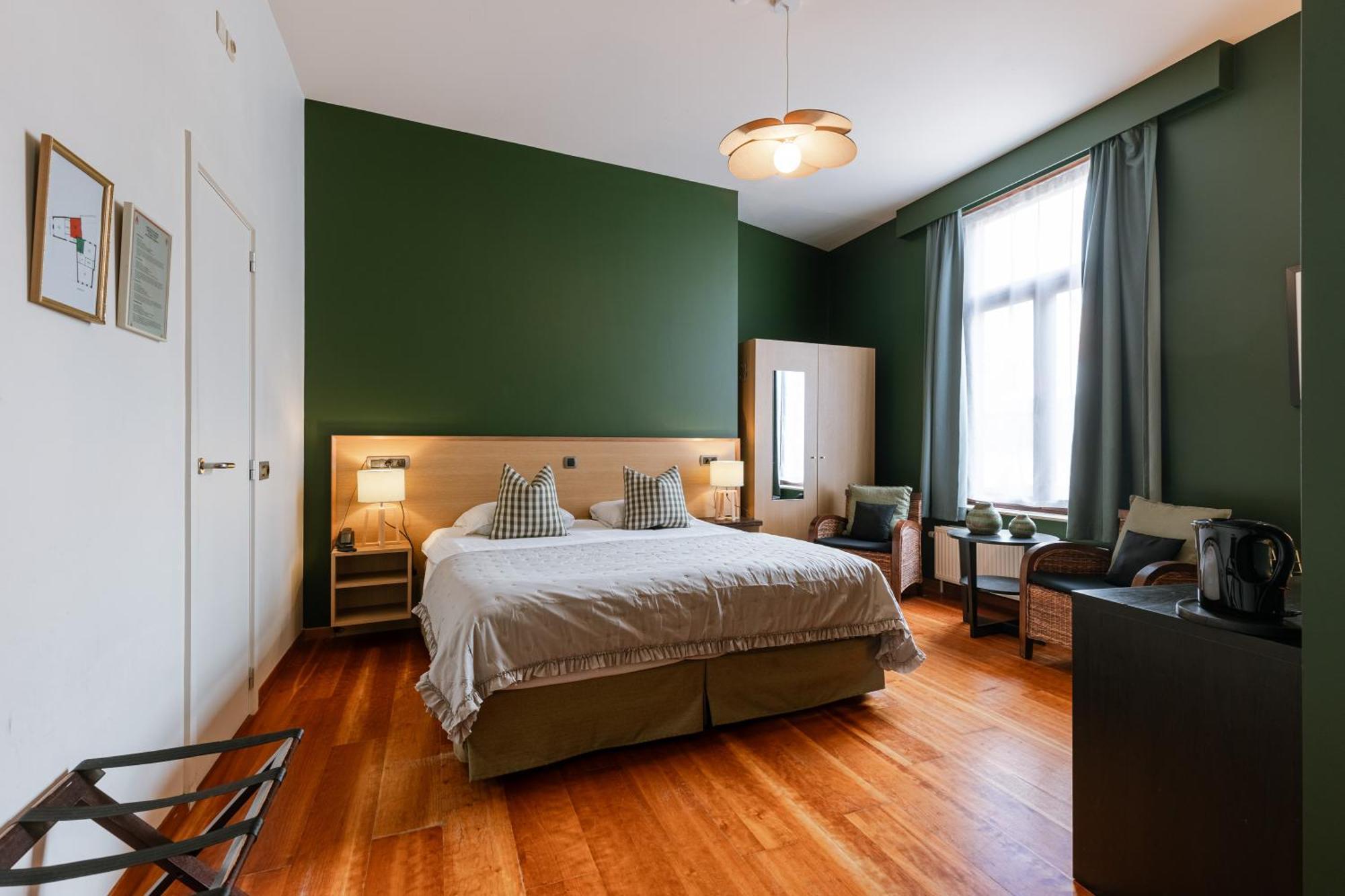 Boutique Hotel Malleberg Брюгге Экстерьер фото